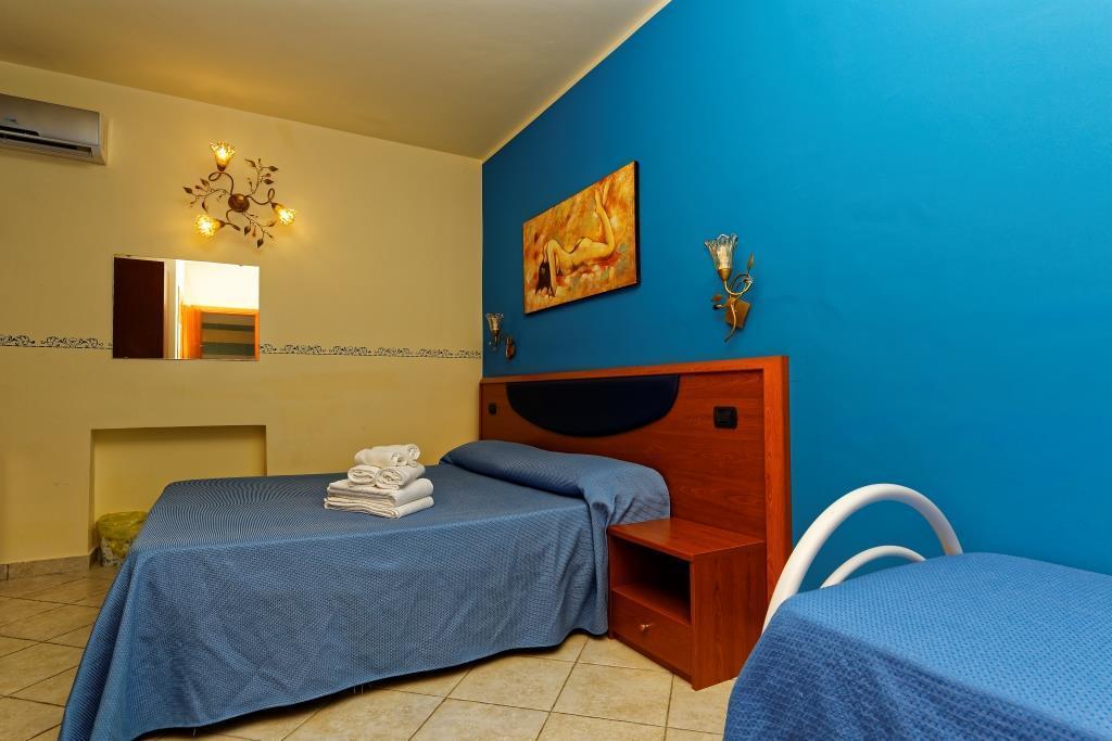 Bed & Breakfast La Villetta Botricello Exterior photo