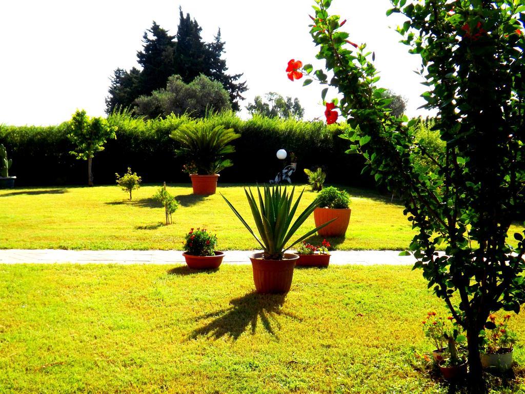 Bed & Breakfast La Villetta Botricello Exterior photo