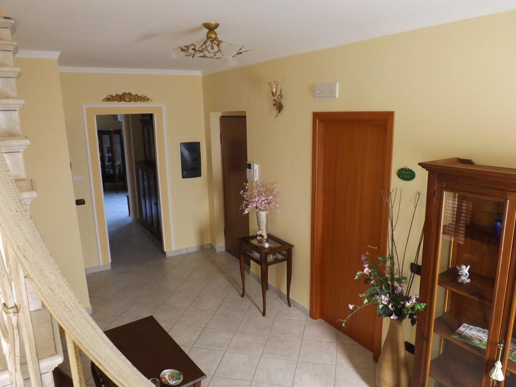 Bed & Breakfast La Villetta Botricello Exterior photo